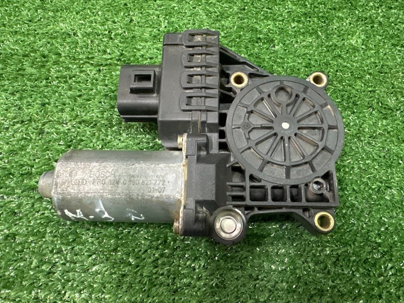 Мотор стеклоподъемника Ford Mondeo 3