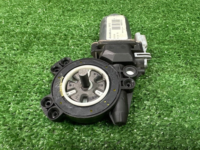 Мотор стеклоподъемника Peugeot 207