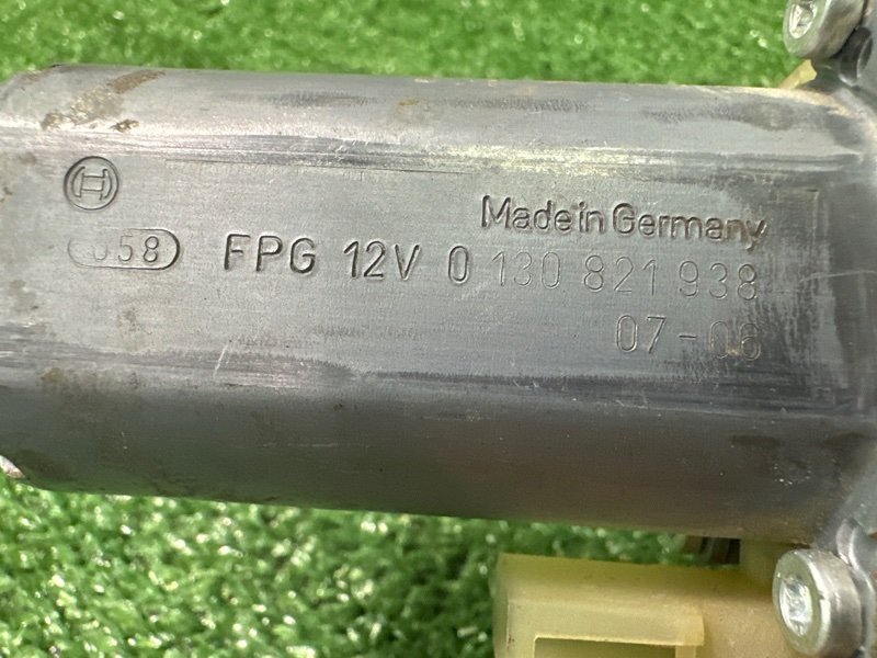 Мотор стеклоподъемника Ford Fusion