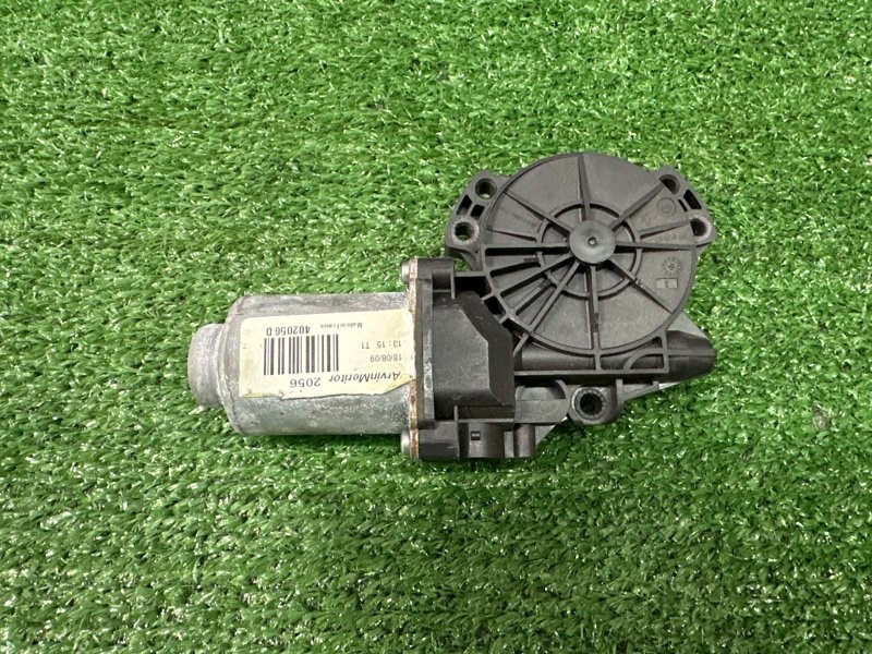 Мотор стеклоподъемника Kia Ceed 1