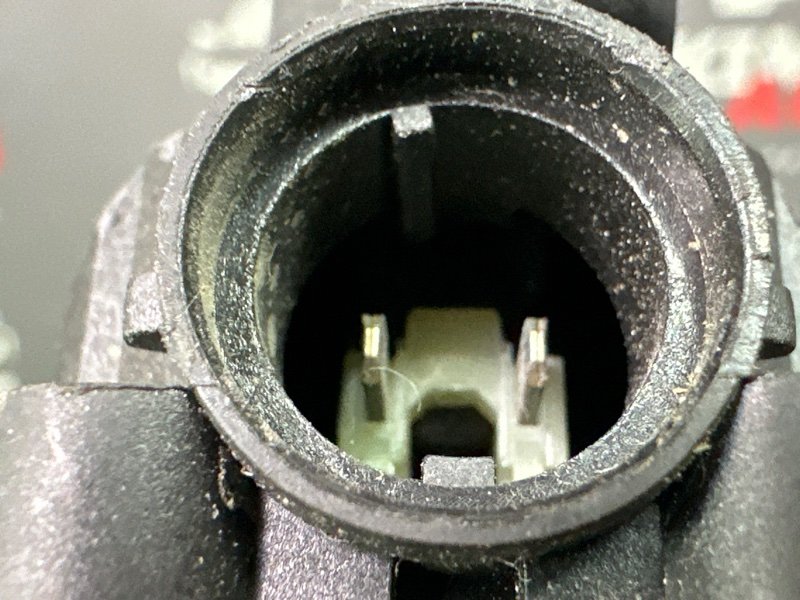 Мотор стеклоподъемника Kia Ceed 1