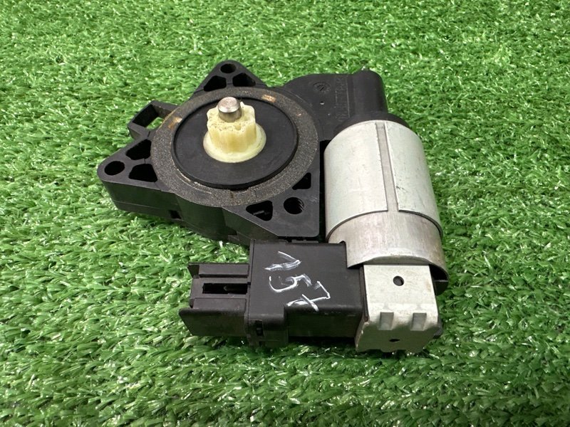 Мотор стеклоподъемника Mazda 6 GG