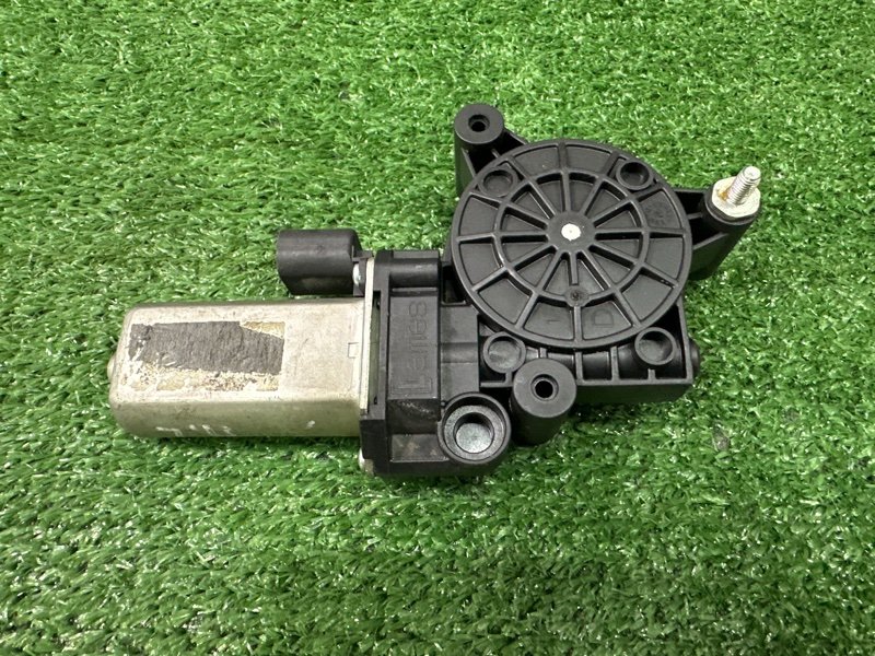 Мотор стеклоподъемника Fiat Punto