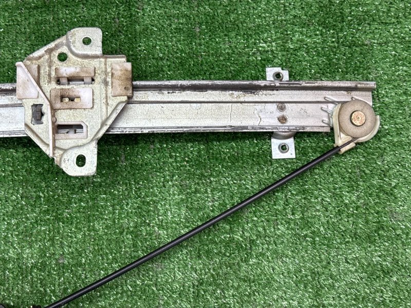 Механизм стеклоподъёмника с мотором Suzuki Liana