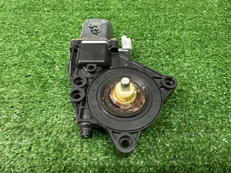 Мотор стеклоподъемника Hyundai i30