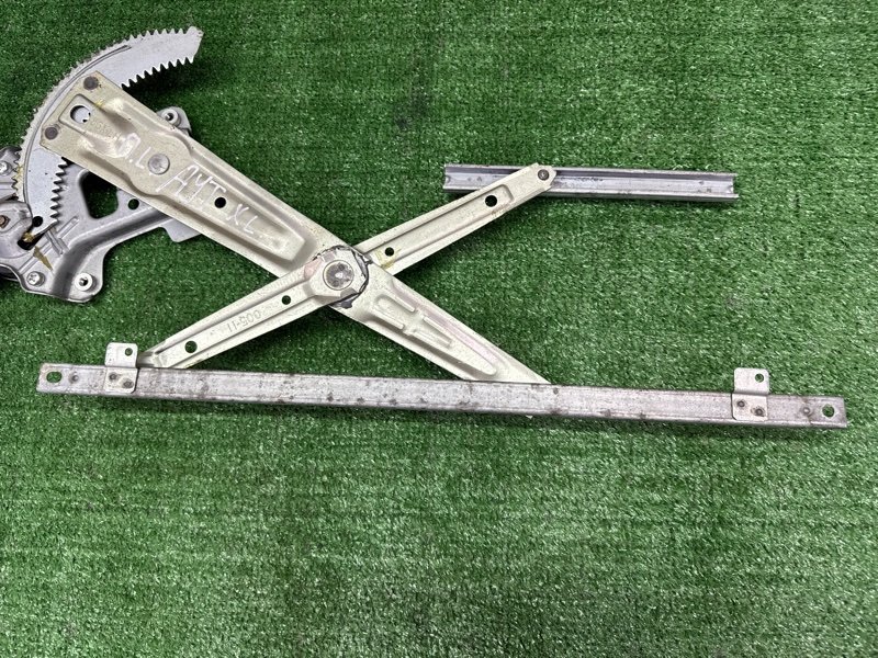 Механизм стеклоподъёмника с мотором Mitsubishi Outlander