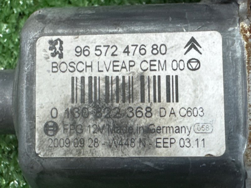 Механизм стеклоподъёмника с мотором Peugeot 308