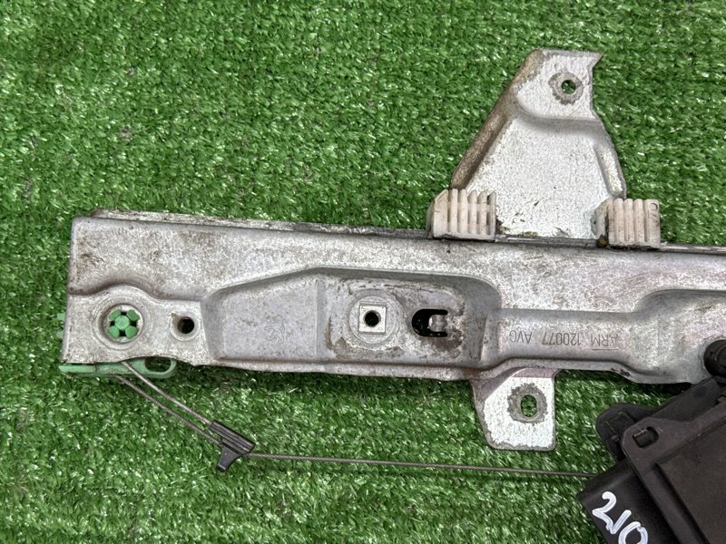 Механизм стеклоподъёмника с мотором Peugeot 308