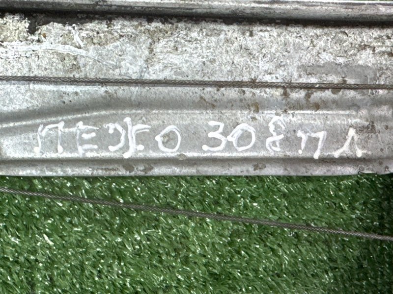 Механизм стеклоподъёмника с мотором Peugeot 308