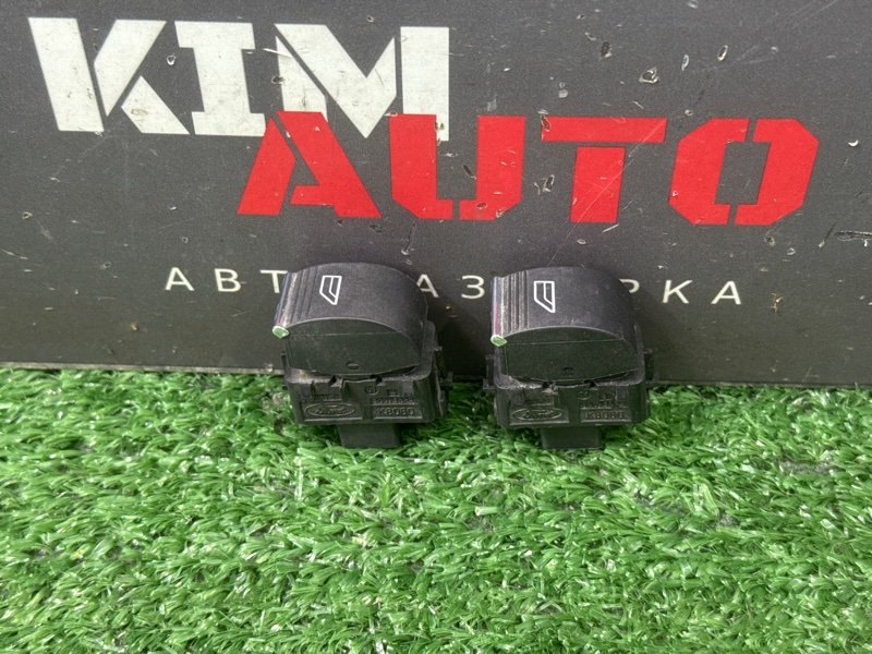 Кнопка стеклоподъемника 3 шт. Ford Focus 3