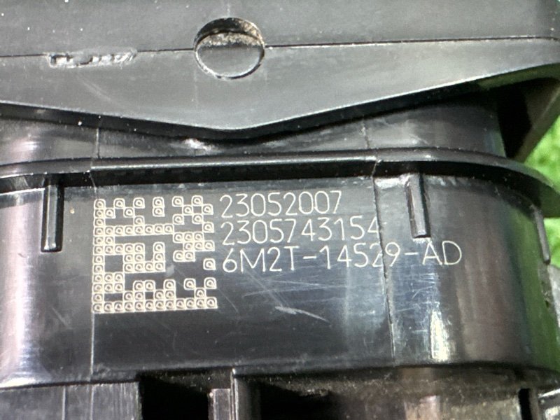 Кнопка стеклоподъемника Ford Mondeo 4