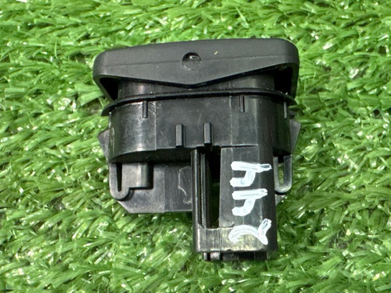 Кнопка стеклоподъемника Ford Mondeo 4