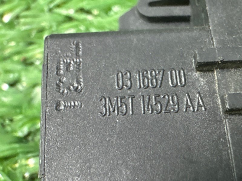 Кнопка стеклоподъемника Ford C-Max