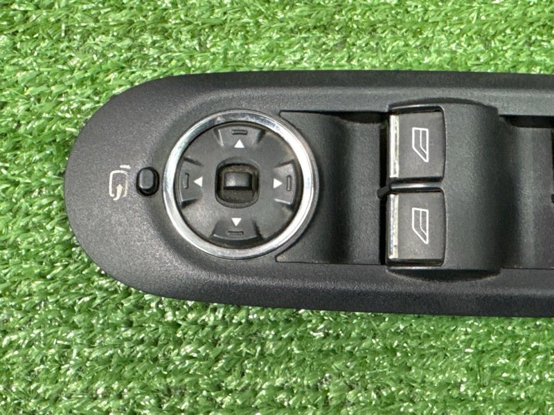 Блок управления стеклоподъемниками Ford Mondeo 4