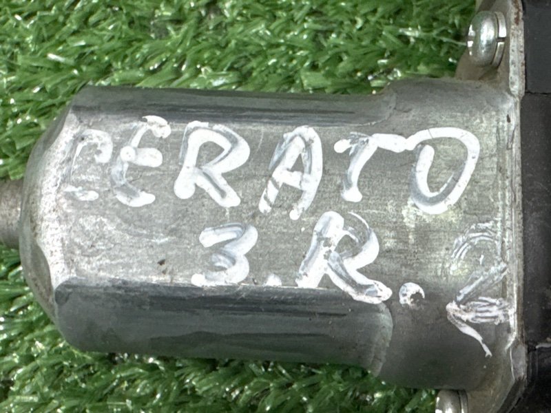 Мотор стеклоподъемника Kia Cerato 1