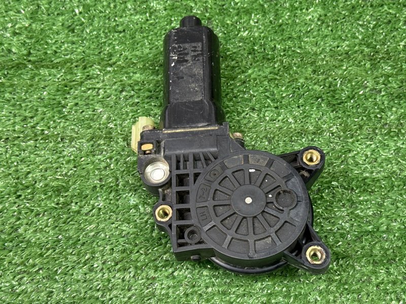 Мотор стеклоподъемника Hyundai Sonata