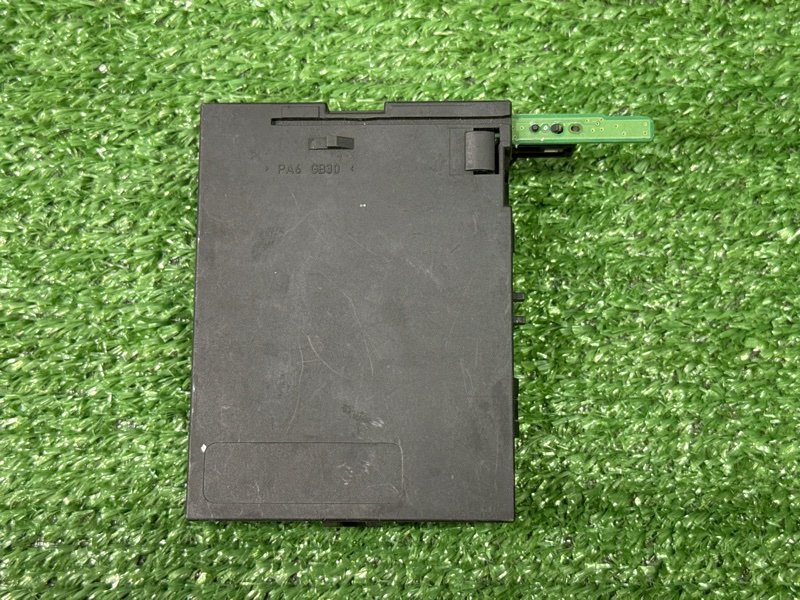 Блок моторчика стеклоподъемника Ford Focus 2