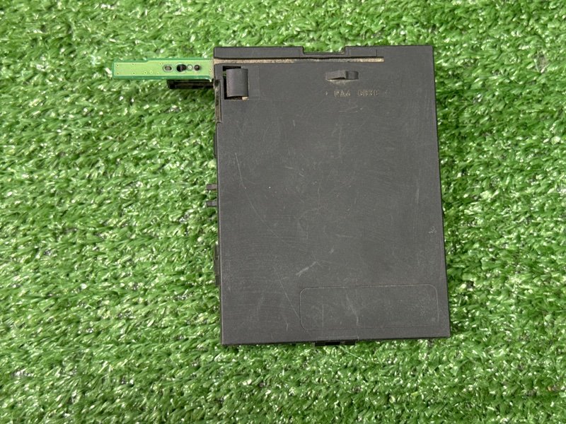 Блок моторчика стеклоподъемника Ford Focus