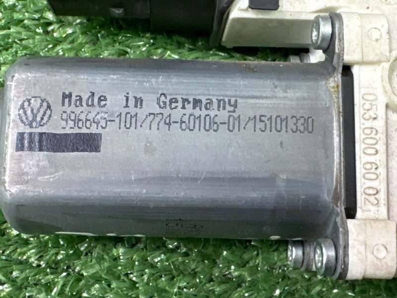 Мотор стеклоподъемника Skoda Octavia A5