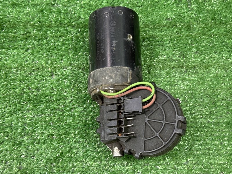 Моторчик стеклоочистителя Ford Focus