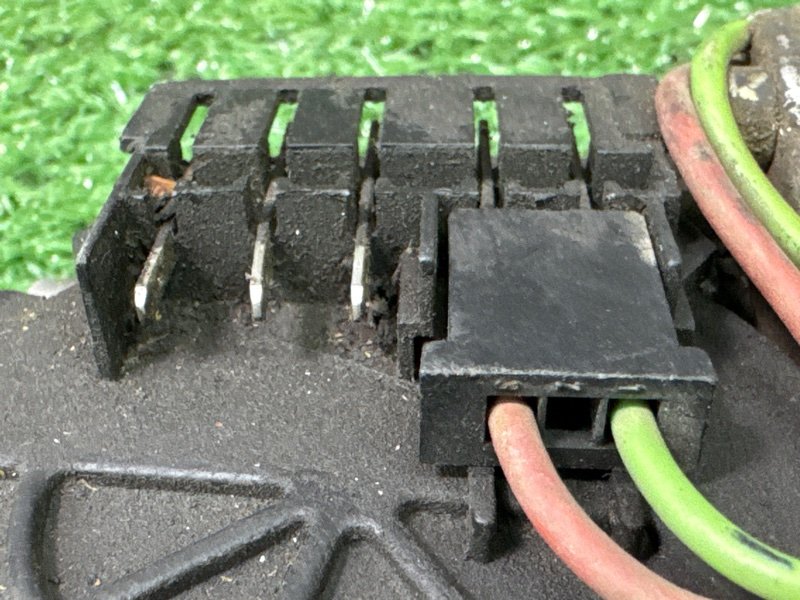 Моторчик стеклоочистителя Ford Focus