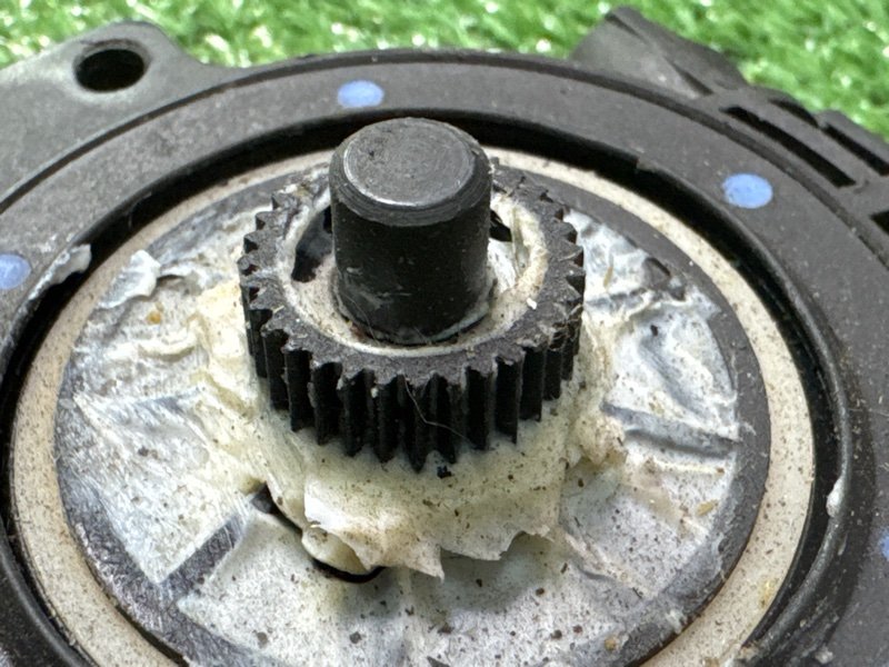 Мотор стеклоподъемника Hyundai Elantra 4