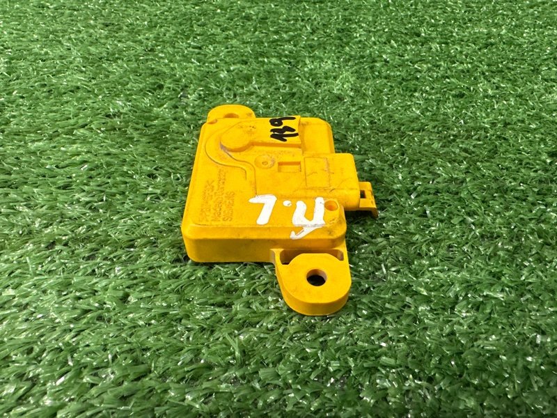 Датчик удара Air Bag Opel Astra G