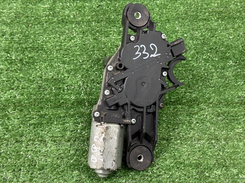 Моторчик стеклоочистителя заднего стекла Ford Focus 2