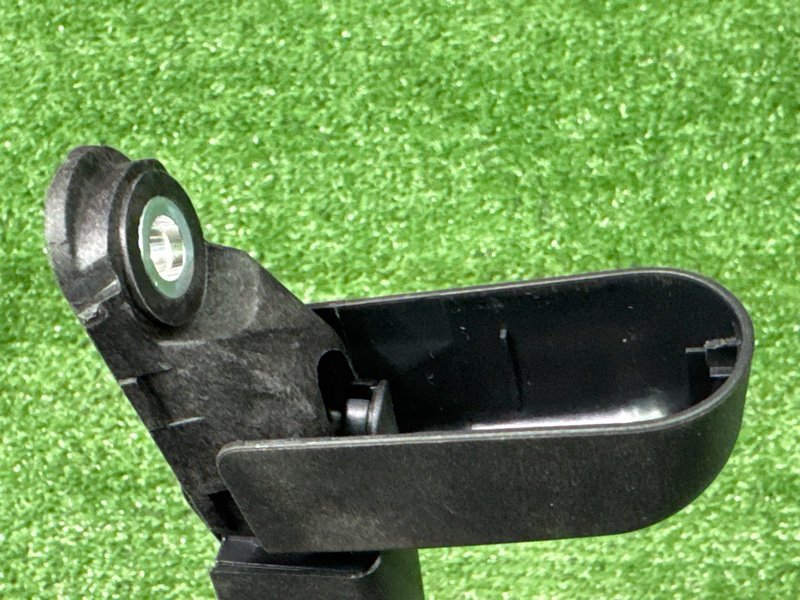 Поводок дворника заднего Citroen C 3 Picasso