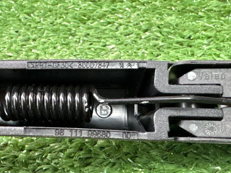 Поводок дворника заднего Citroen C 3 Picasso