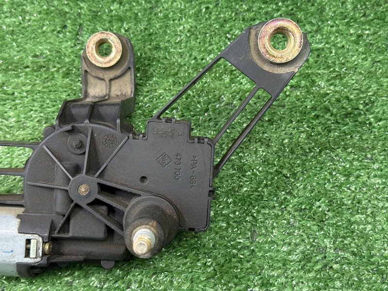 Мотор стеклоочистителя заднего стекла Skoda Fabia 1