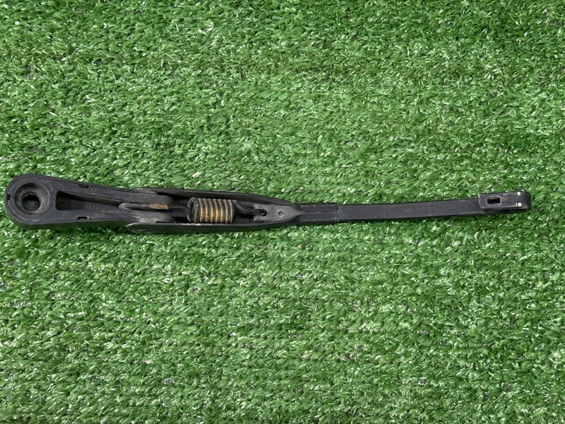 Поводок дворника заднего Hyundai Getz