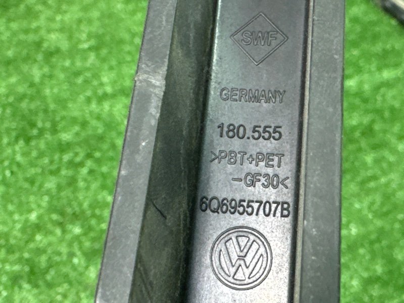 Поводок дворника заднего Skoda Fabia 1