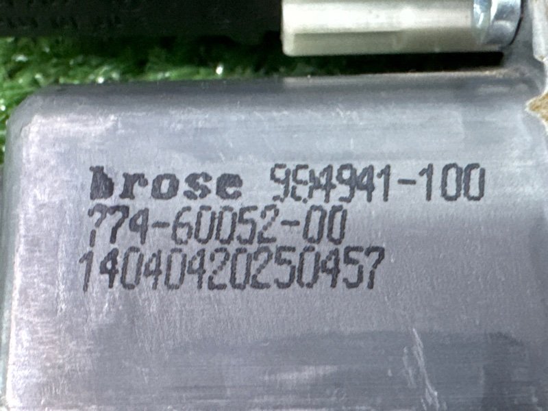 Мотор стеклоподъемника Citroen C 4