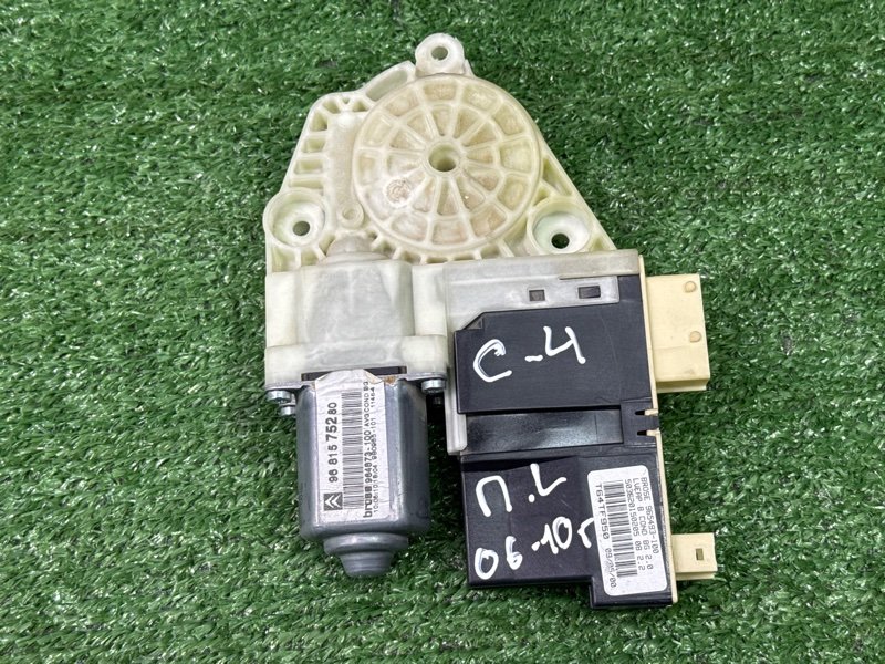 Мотор стеклоподъемника Citroen C 4
