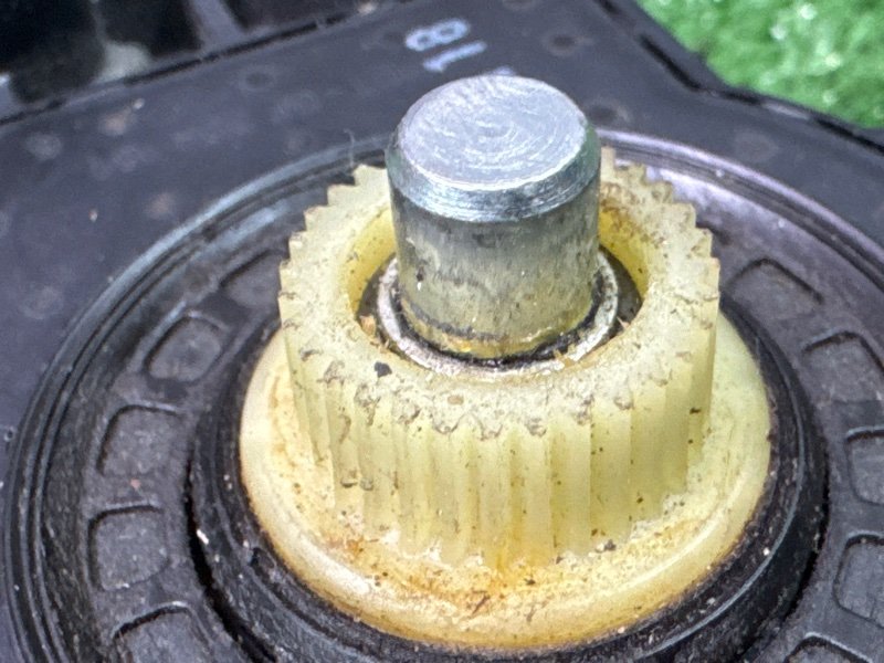 Мотор стеклоподъемника Peugeot 307