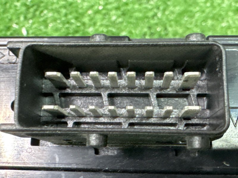 Мотор стеклоподъемника Peugeot 307