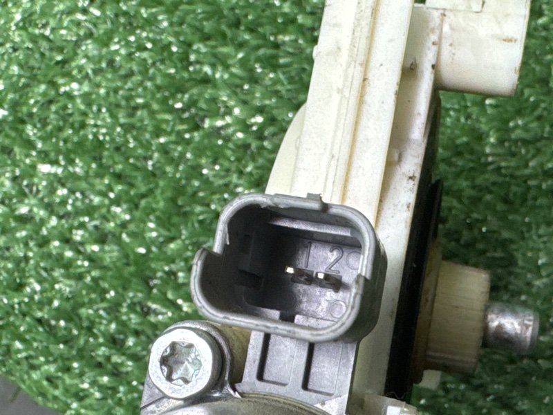 Мотор стеклоподъемника Peugeot 307