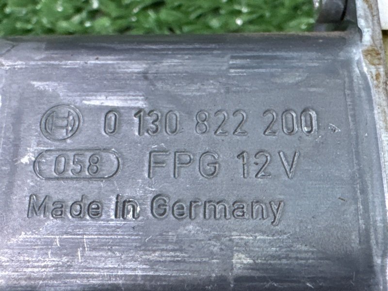 Мотор стеклоподъемника Peugeot 407