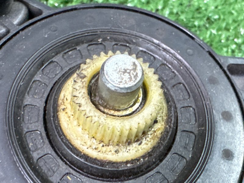 Мотор стеклоподъемника Peugeot 307