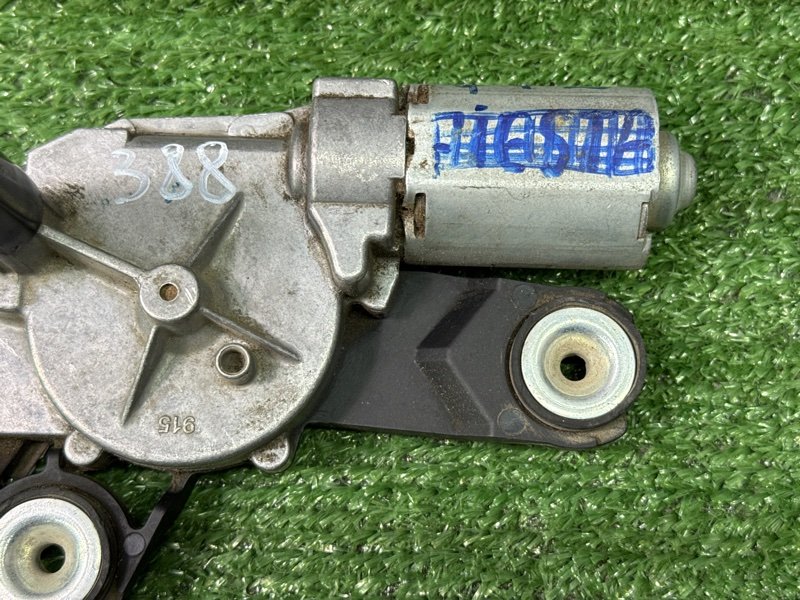 Мотор стеклоочистителя заднего стекла Ford Focus 2