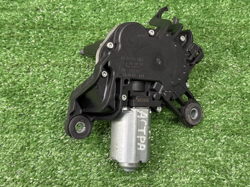 Мотор стеклоочистителя заднего стекла Opel Astra H