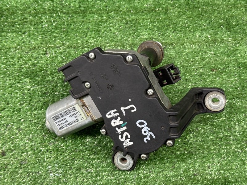 Мотор стеклоочистителя заднего стекла Opel Astra J