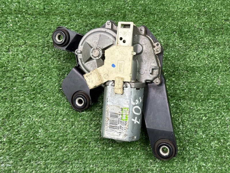 Мотор стеклоочистителя заднего стекла Peugeot 307