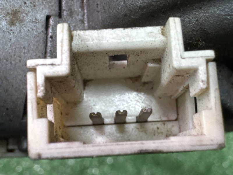 Мотор стеклоочистителя заднего стекла Peugeot 307