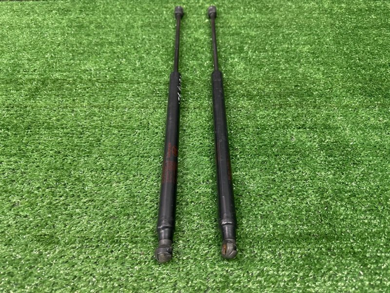 Амортизатор крышки багажника Hyundai Getz