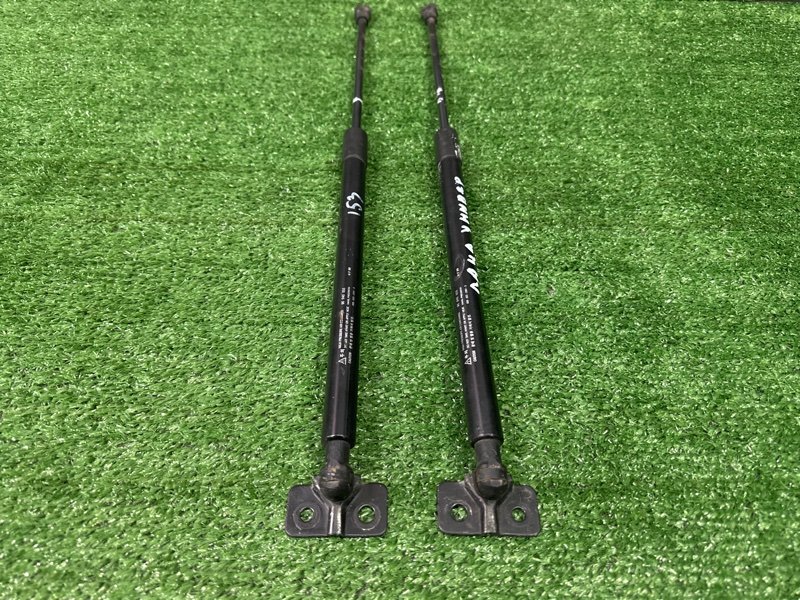 Амортизаторы крышки багажника Chevrolet Lacetti