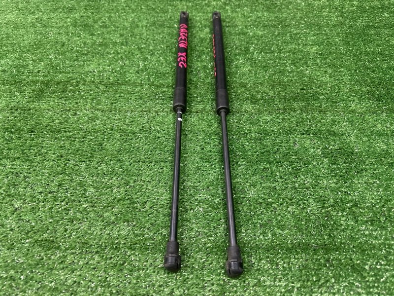 Амортизаторы крышки багажника Chevrolet Lacetti