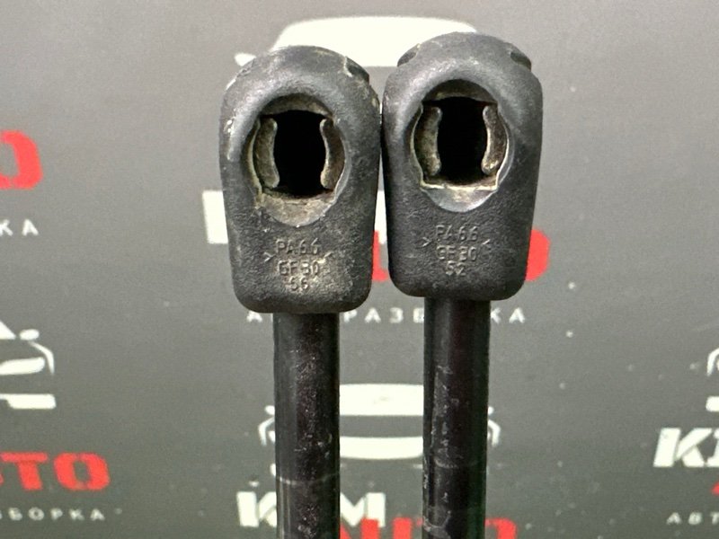 Амортизаторы крышки багажника Hyundai Getz