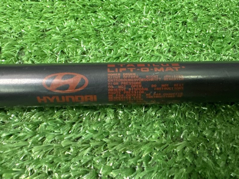 Амортизаторы крышки багажника Hyundai Getz